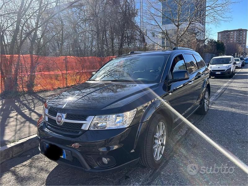 Nero Usata 2014 Fiat Freemont SUV | 10.000 € (Cara) - Immagine 1/4