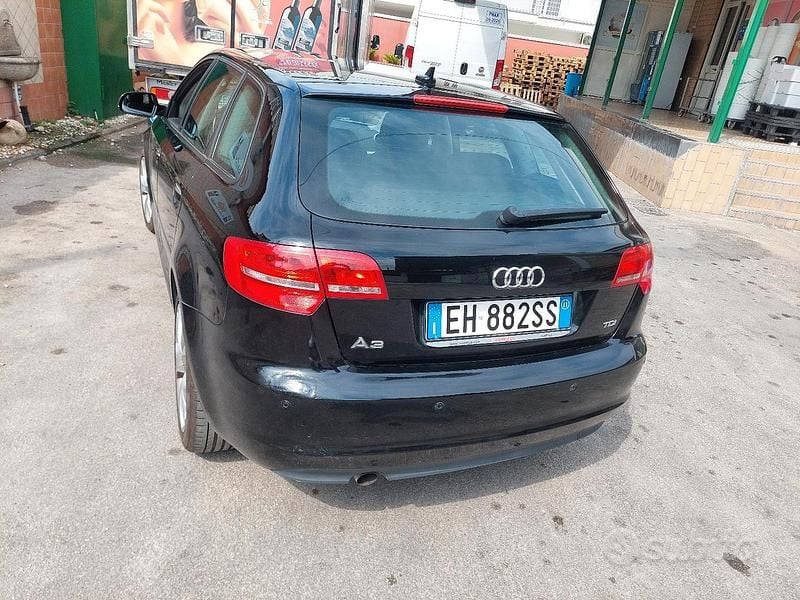 Usata Audi A3 102 CV (75 kW) 2011 Nero Utilitaria