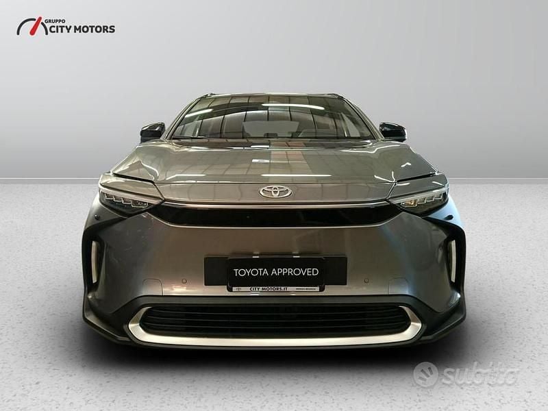 Usata Toyota bZ4X Edition 160 kW (218 CV) 2024 Precious metal SUV