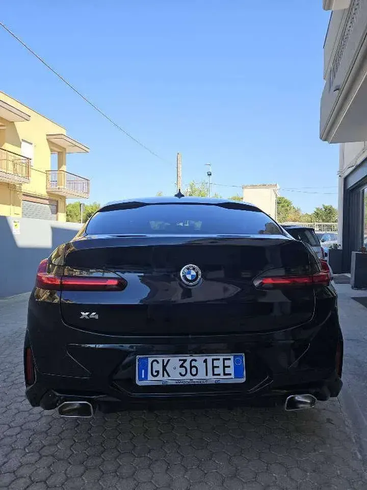 Usata BMW X4 M Sport 190 CV (139 kW) 2023 Blu/azzurro SUV