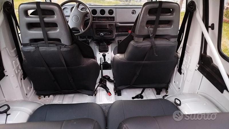 Begagnad Suzuki Samurai 2003 Vit SUV