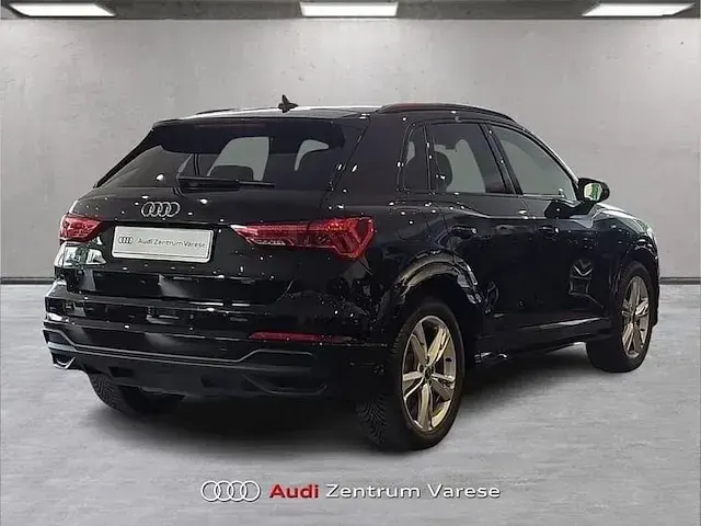 Usata Audi Q3 S-Line 150 CV (110 kW) 2025 Nero mythos SUV
