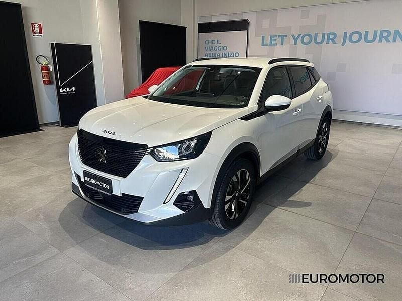 Usata Peugeot 2008 Allure 102 CV (75 kW) 2020 SUV