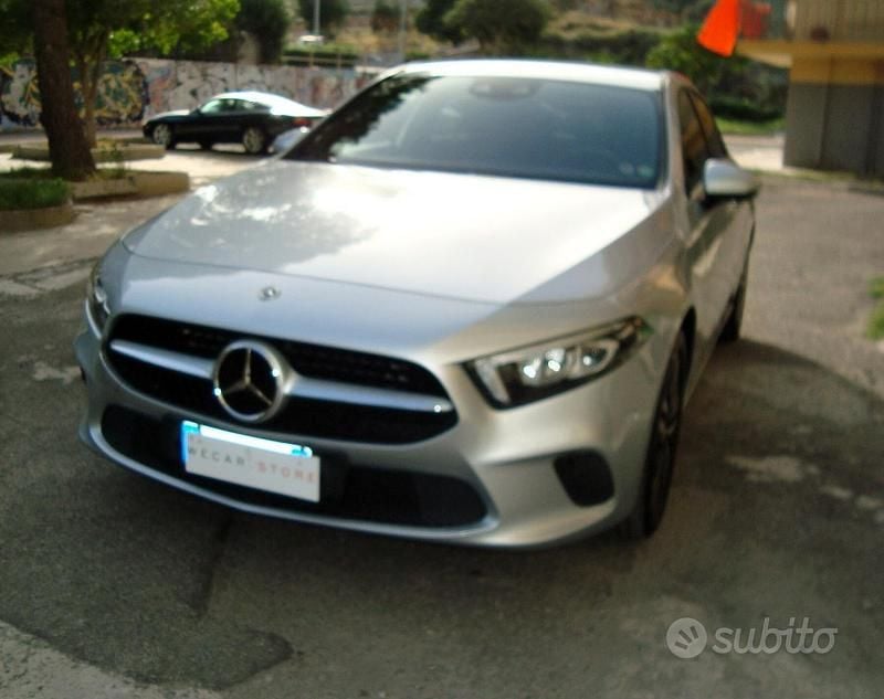 Usata Mercedes A220 190 CV (139 kW) 2019 Grigio Berlina