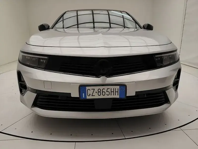 Usata Opel Astra S 131 CV (96 kW) 2025 Bianco Utilitaria