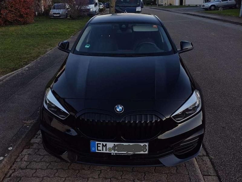 Usata BMW 118 Advantage 140 CV (102 kW) 2020 Nero Utilitaria