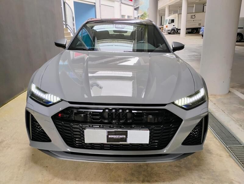 Usata Audi RS6 Performance 629 CV (462 kW) 2023 Grigio Station wagon
