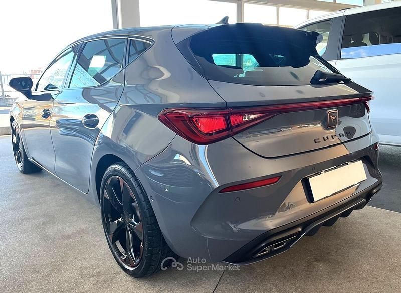 Usata Cupra Leon 150 CV (110 kW) 2024 Grigio Berlina