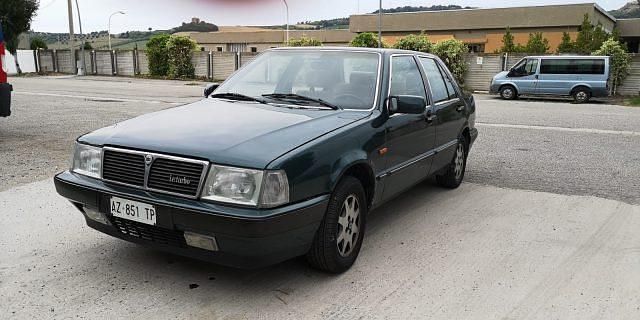Usata Lancia Thema 181 CV (133 kW) 1988 Grigio Berlina