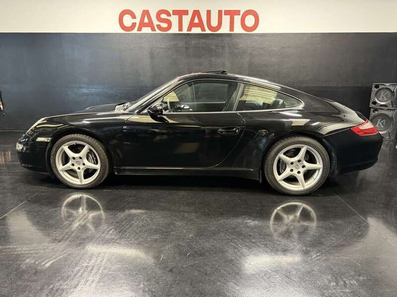 Nero Usata 2004 Porsche 911 Carrera Coupé | 50.000 € (Molto cara) - Immagine 1/4