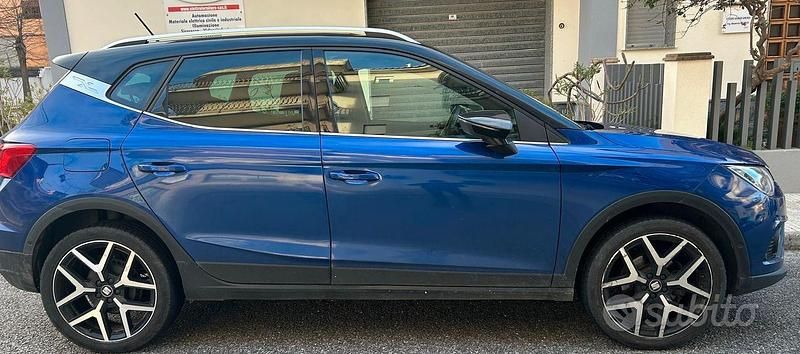 Usata Seat Arona 2021 Blu SUV