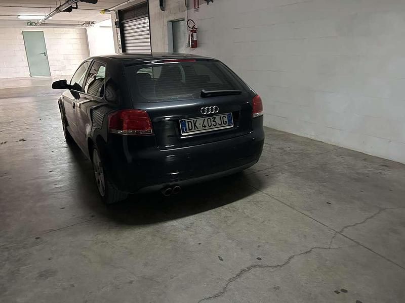 Usata Audi A3 Ambiente 140 CV (102 kW) 2007 Utilitaria
