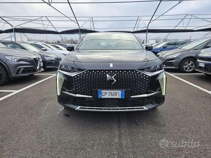 Usata DS Automobiles DS7 Crossback Bastille 225 CV (165 kW) 2023 Nero perla metallizzato SUV