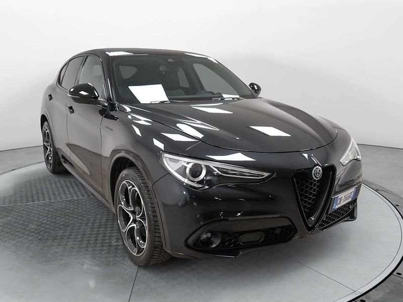 Usata Alfa Romeo Stelvio Veloce 209 CV (153 kW) 2023 Nero SUV