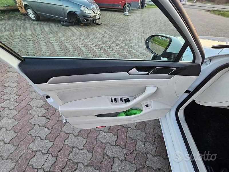 Usata VW Passat 200 CV (147 kW) 2018