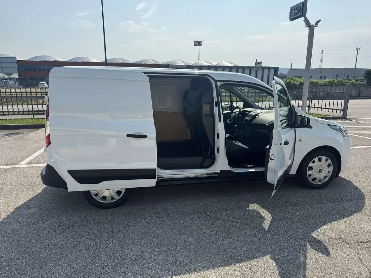 Usata Ford Transit Trend 101 CV (74 kW) 2021 Frozen white Furgone