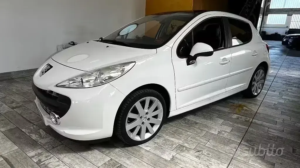 Usata Peugeot 207 150 CV (110 kW) 2008 Bianco Berlina