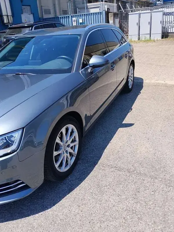 Usata Audi A4 Business 150 CV (110 kW) 2016 Station wagon