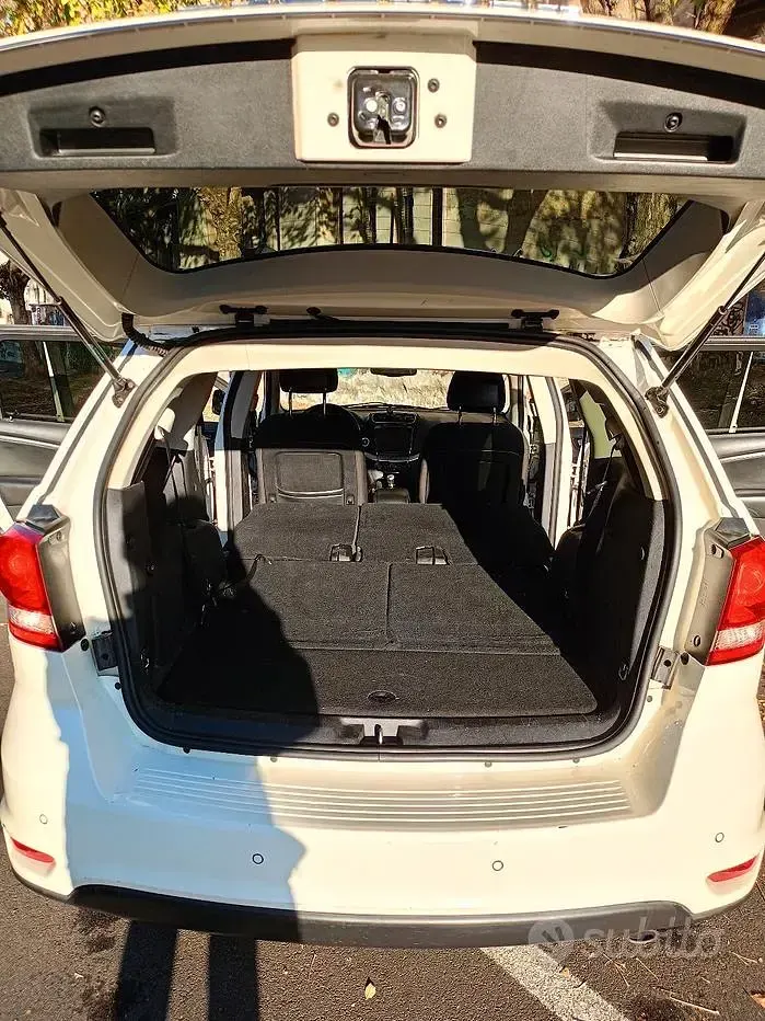 Usata Fiat Freemont 140 CV (102 kW) 2014 Bianco SUV