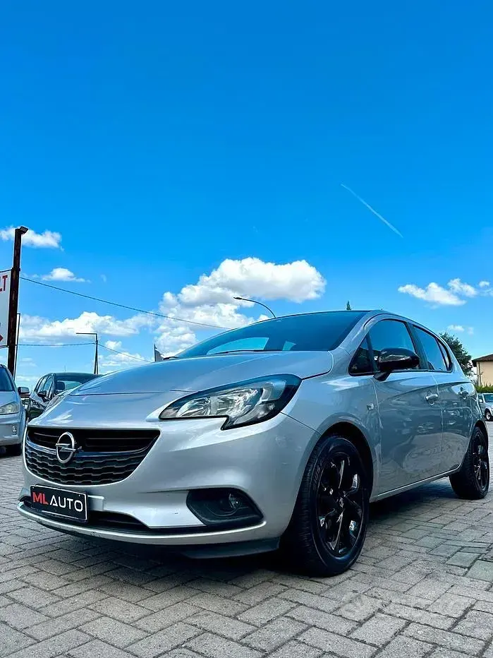 Usata Opel Corsa 90 CV (66 kW) 2016 Grigio Utilitaria
