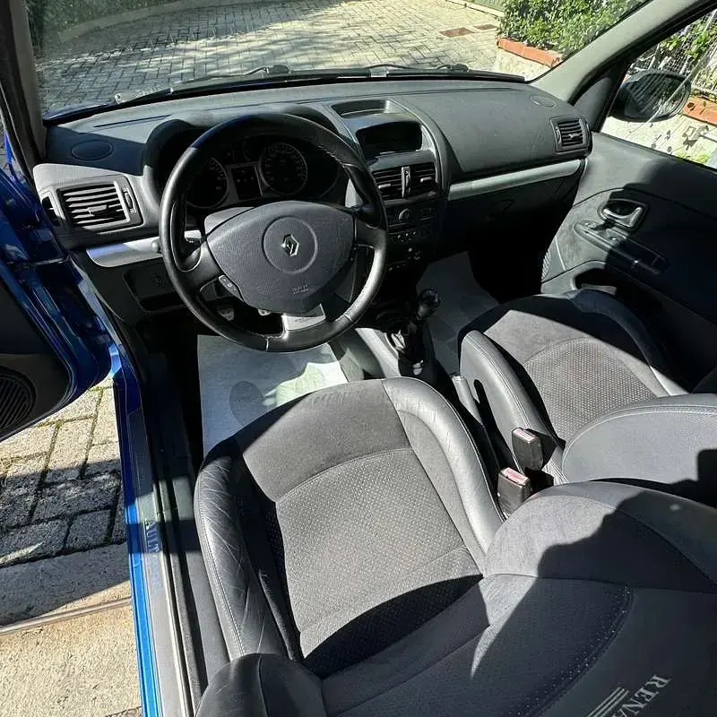 Usata Renault Clio II 182 CV (133 kW) 2005 Berlina