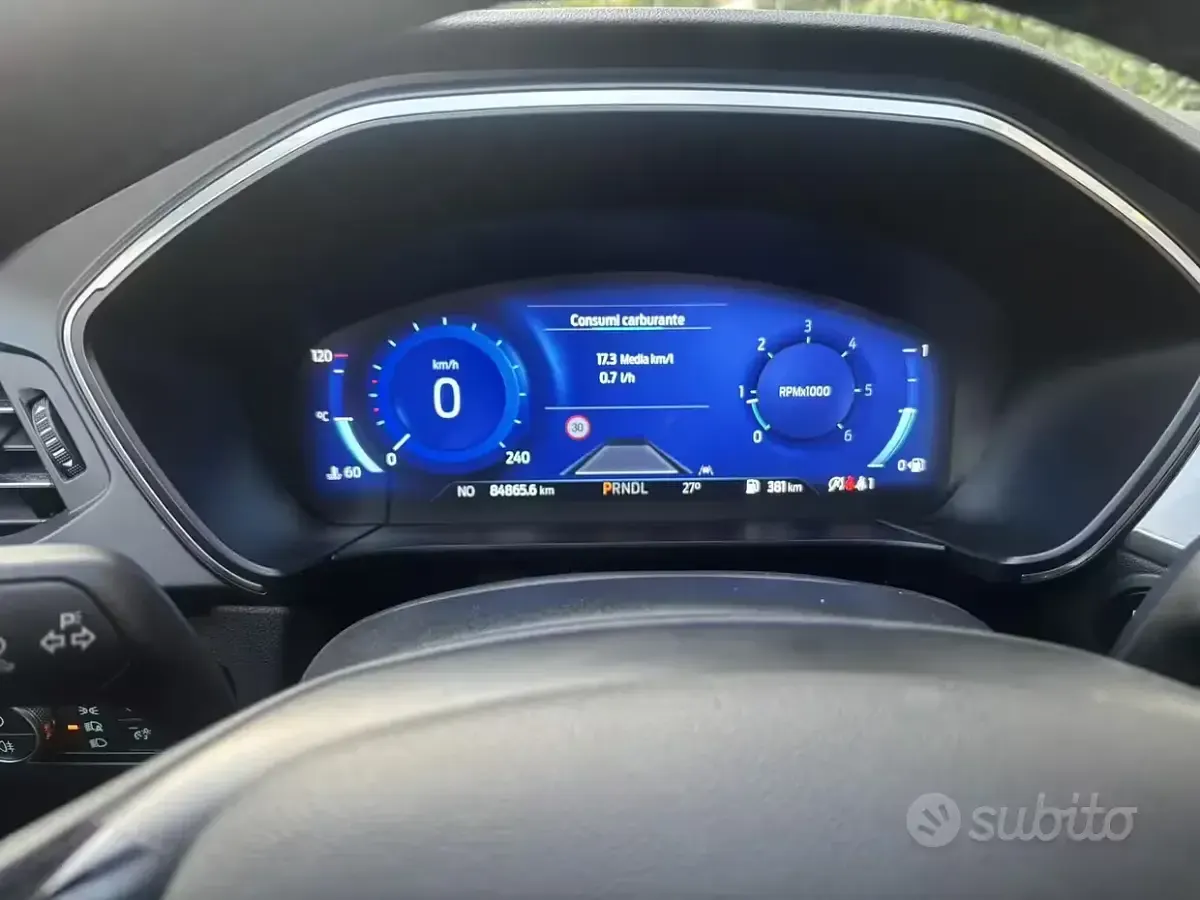 Usata Ford Kuga 120 CV (88 kW) 2021 SUV