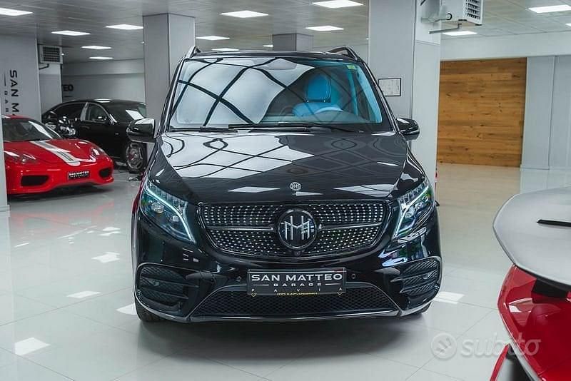 Usata Mercedes V300 2024 Nero Monovolume