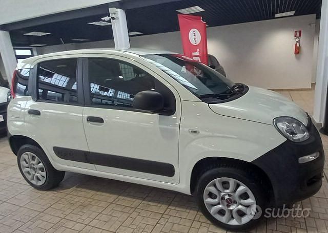Usado Fiat Panda 4x4 Pop 86 CV (63 kW) 2020 Blanco Utilitario