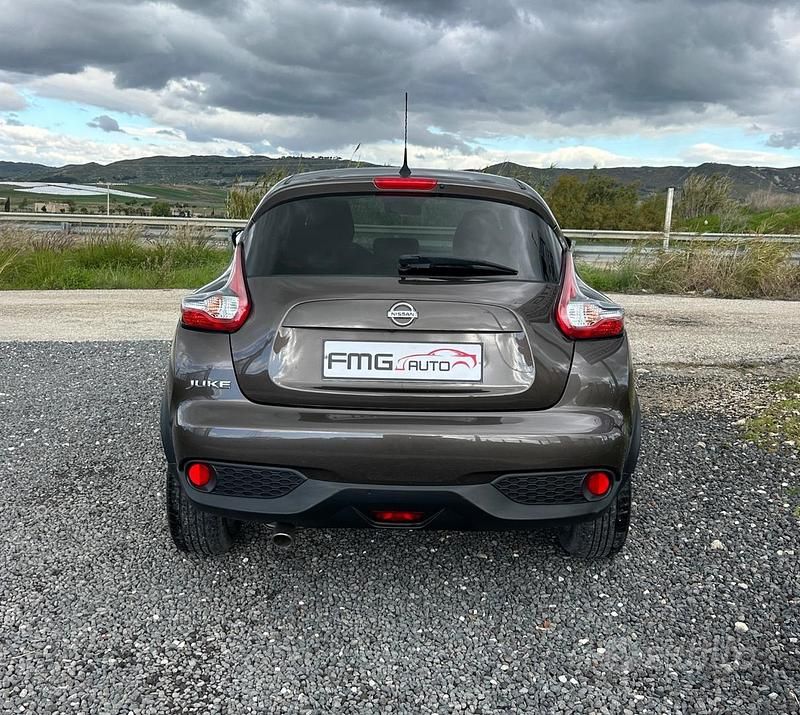 Usata Nissan Juke 110 CV (80 kW) 2019 Grigio SUV