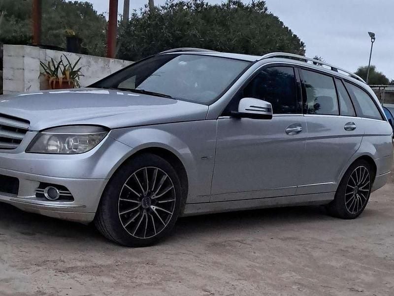 Usata Mercedes C220 170 CV (125 kW) 2009 Grigio Station wagon