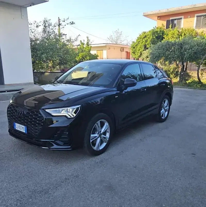 Usata Audi Q3 Sportback S-Line 200 CV (147 kW) 2022 SUV