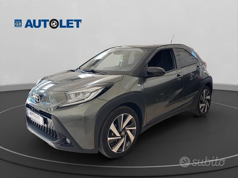 Usata Toyota Aygo X Lounge 72 CV (52 kW) 2023 Verde SUV