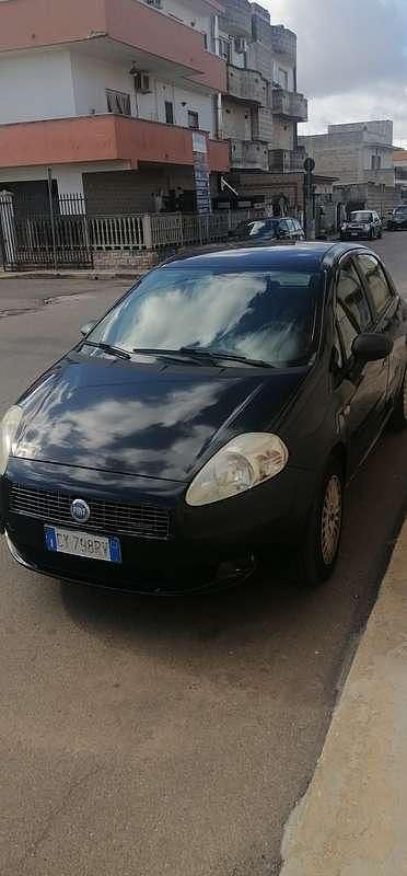 Usata Fiat Grande Punto Dynamic 75 CV (55 kW) 2006 Utilitaria