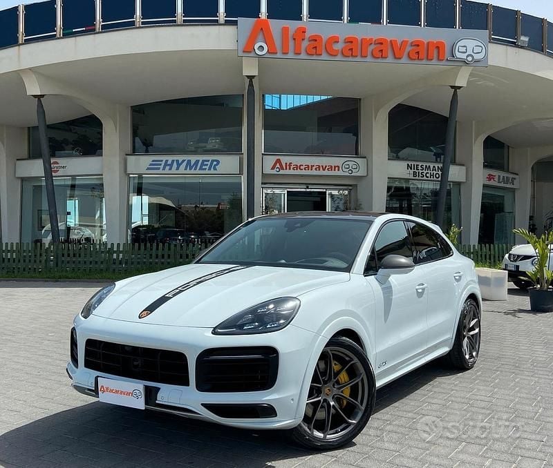 Bianco Usata 2021 Porsche Cayenne SUV | 93.000 € (Buon prezzo) - Immagine 1/4