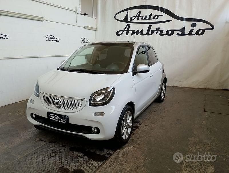 Bianco Usata 2018 Smart ForFour Prime Utilitaria | 11.690 € (Buon prezzo) - Immagine 1/4