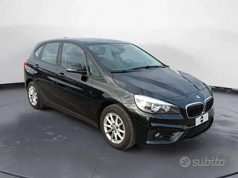 Usata BMW 218 Active Tourer Performance 136 CV (100 kW) 2016 Nero Monovolume