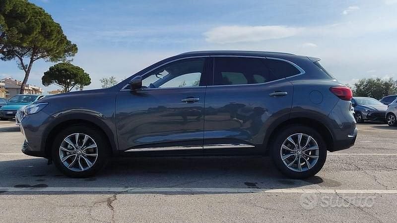 Usata MG HS Comfort 162 CV (119 kW) 2024 Marrone SUV