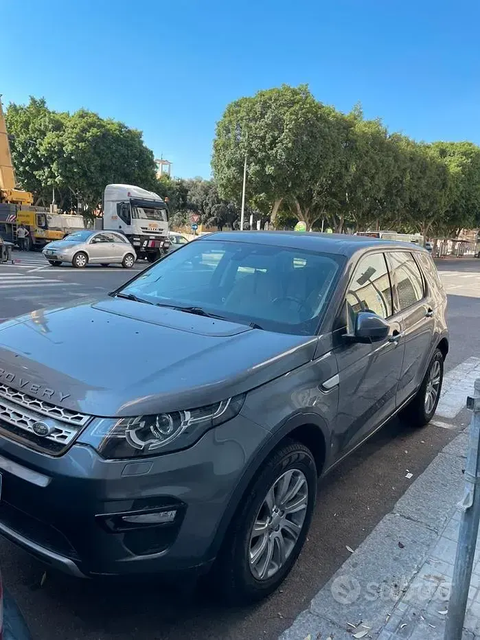 Usata Land Rover Discovery Sport HSE 180 CV (132 kW) 2016 Grigio SUV
