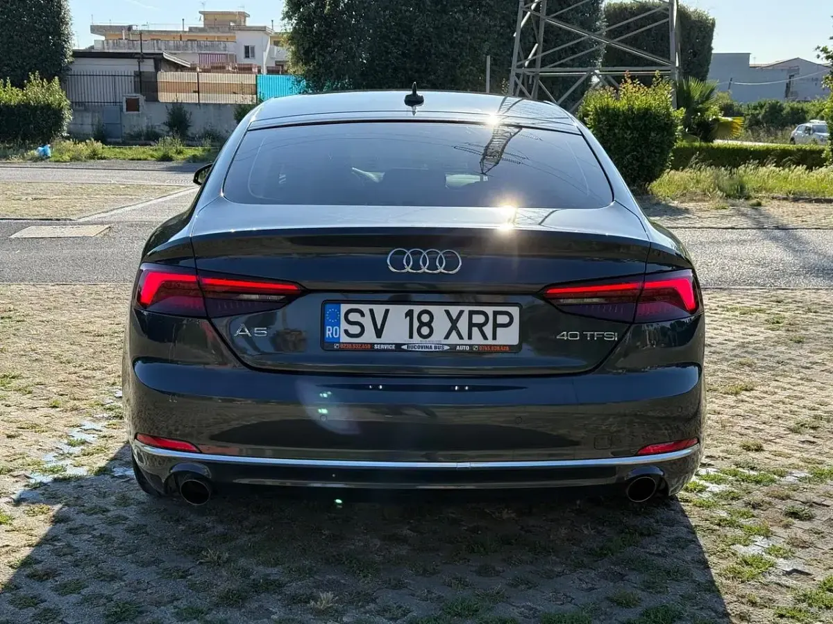 Usata Audi A5 Sportback Comfort 190 CV (139 kW) 2019 Grigio Utilitaria