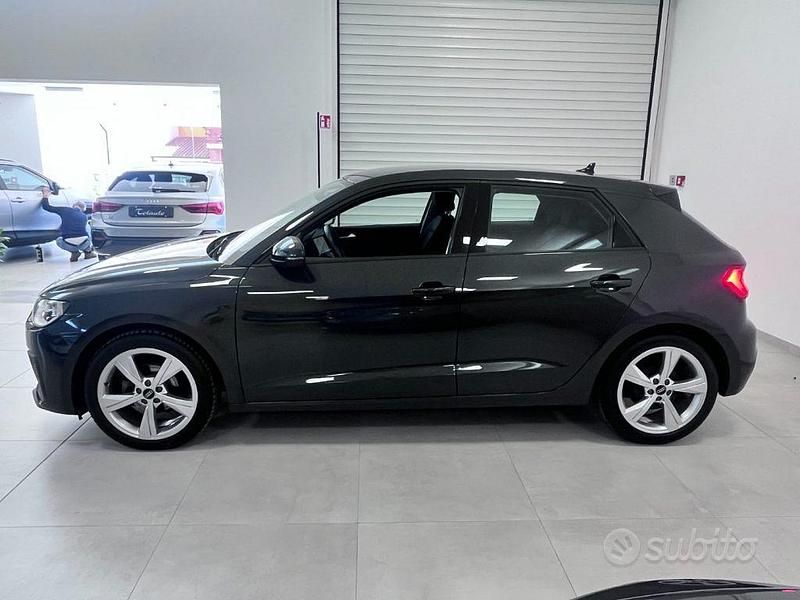 Usata Audi A1 Admired 95 CV (69 kW) 2022 Grigio SUV