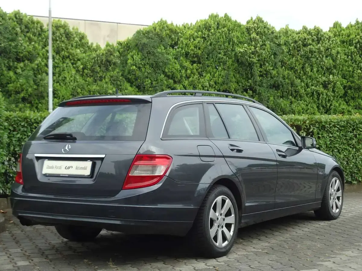 Usata Mercedes C200 Executive 136 CV (100 kW) 2011 Tenorite Station wagon