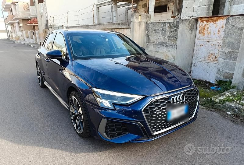 Usata Audi A3 Sportback g-tron S-Line 131 CV (96 kW) 2022 Blu Utilitaria