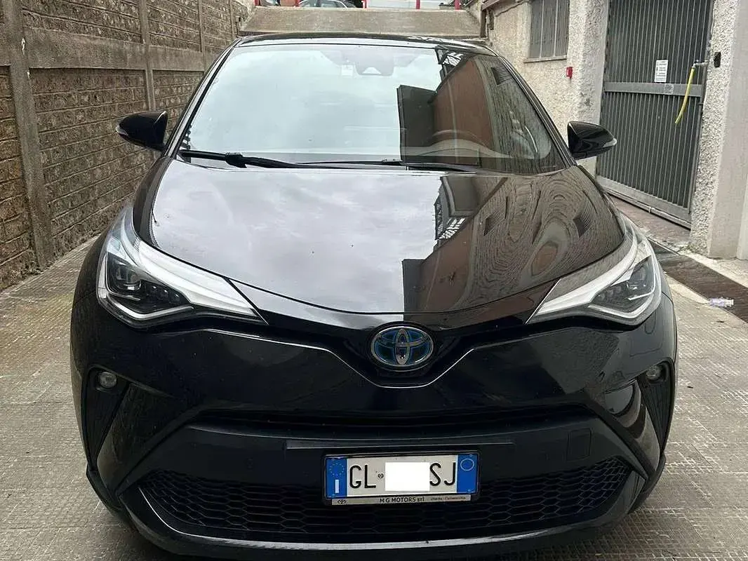 Usata Toyota C-HR Lounge 98 CV (72 kW) 2022 Nero SUV