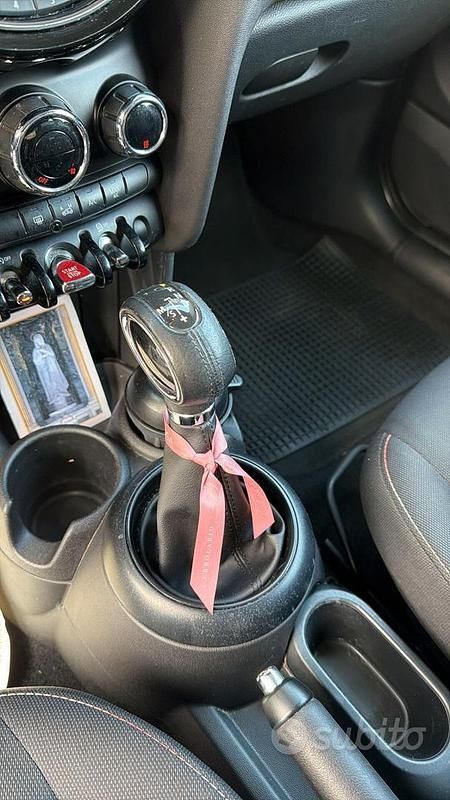 Usata Mini Cooper D 142 CV (104 kW) 2014 Bianco Utilitaria