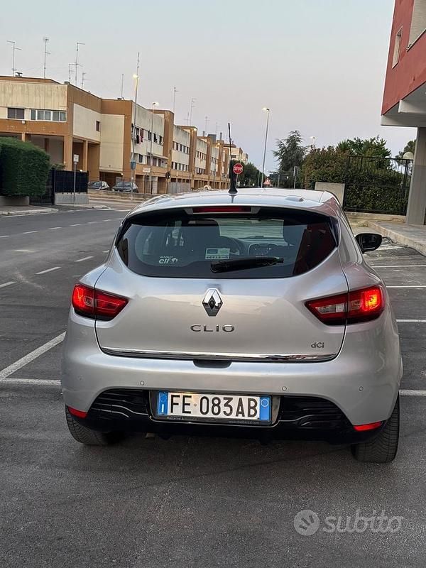 Usata Renault Clio IV 75 CV (55 kW) 2016 Grigio Utilitaria