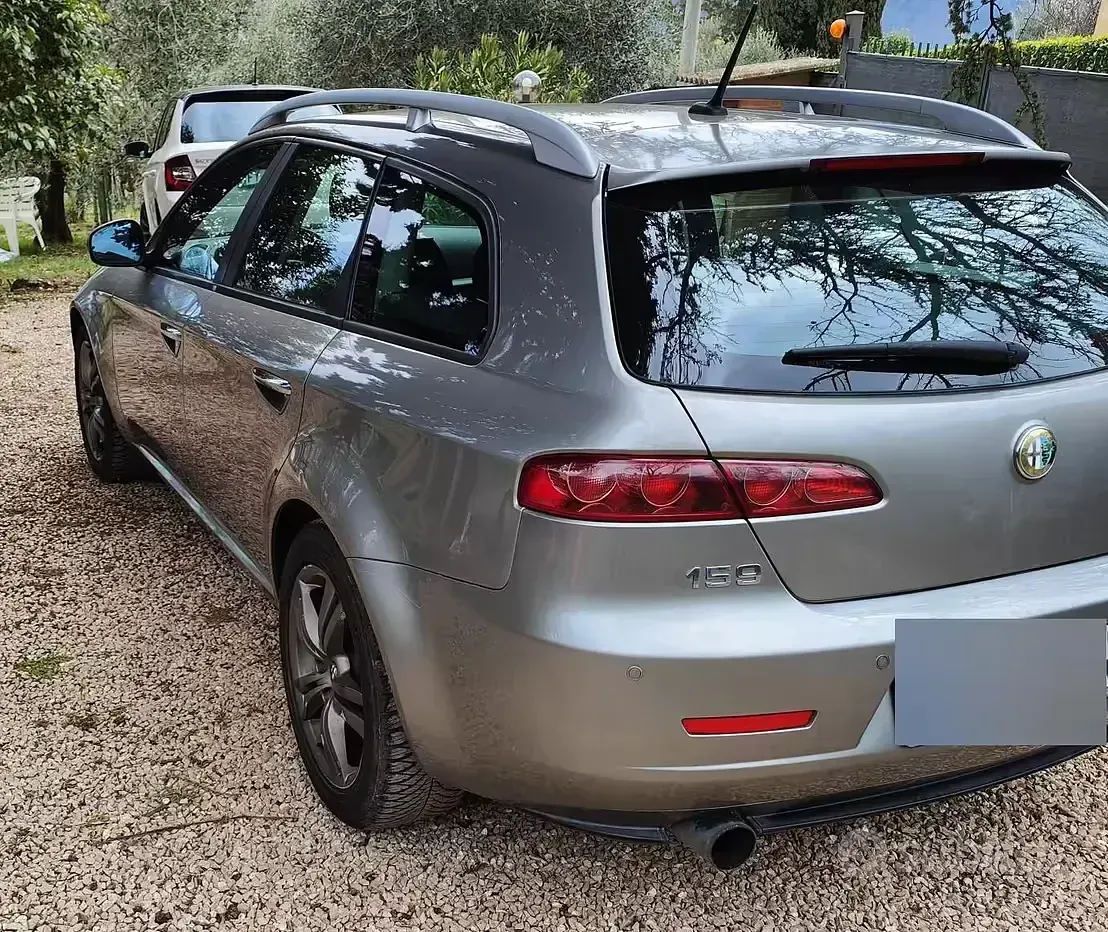 Usata Alfa Romeo 159 170 CV (125 kW) 2011 Grigio Station wagon