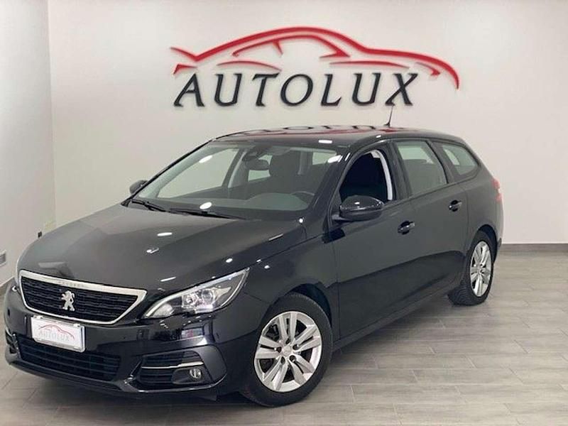 Usata Peugeot 308 Style 102 CV (75 kW) 2020 Nero Station wagon