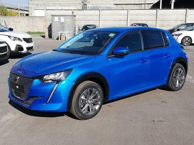 Usata Peugeot e-208 Allure 99 kW (135 CV) 2023 Blu Utilitaria