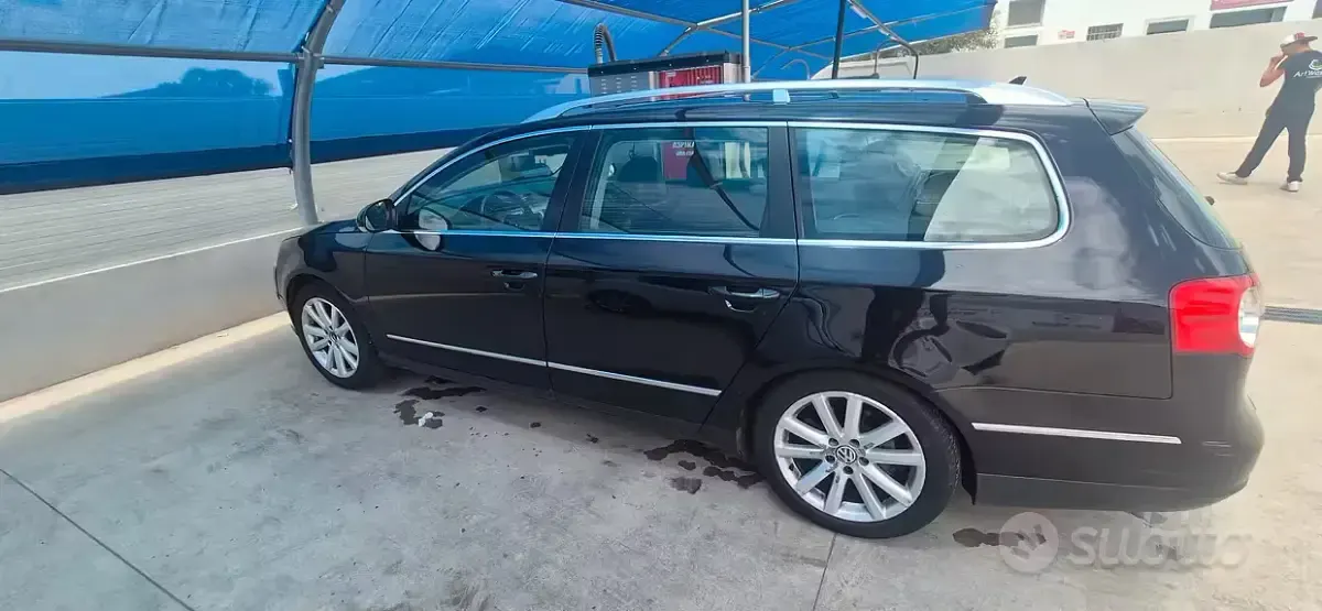 Usata VW Passat 136 CV (100 kW) 2010 Nero Station wagon