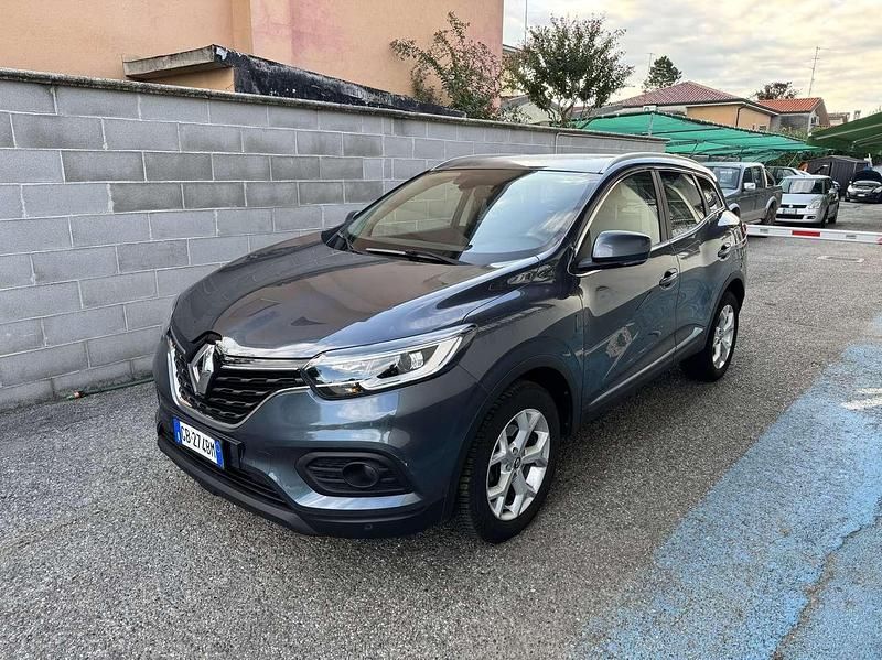Grigio Usata 2020 Renault Kadjar Business SUV | 14.900 € (Buon prezzo) - Immagine 1/4